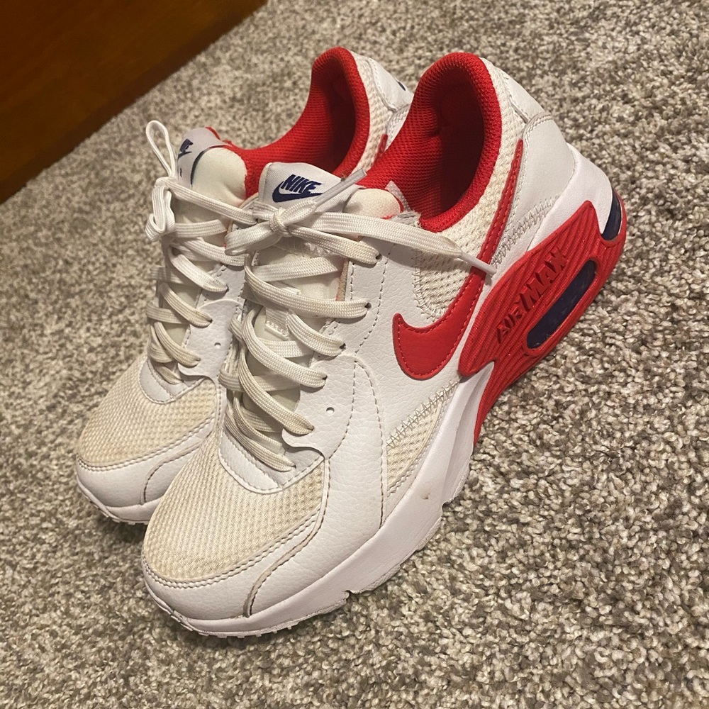 Nike Airmax Tennis Shoes